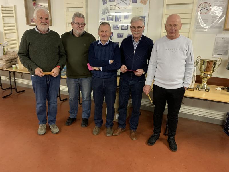   Lichte & zware fond kampioenen; van links naar rechts:  Hubrechts Tony, Vuerstaek Berto, Wauters Omer, Voorzitter Jorssen Paul en Geelen Leon